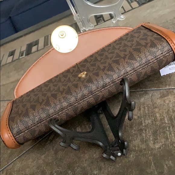 MICHAEL KORS FULTON LG FLP CONTINENTAL WALLET - Picture 15 of 15